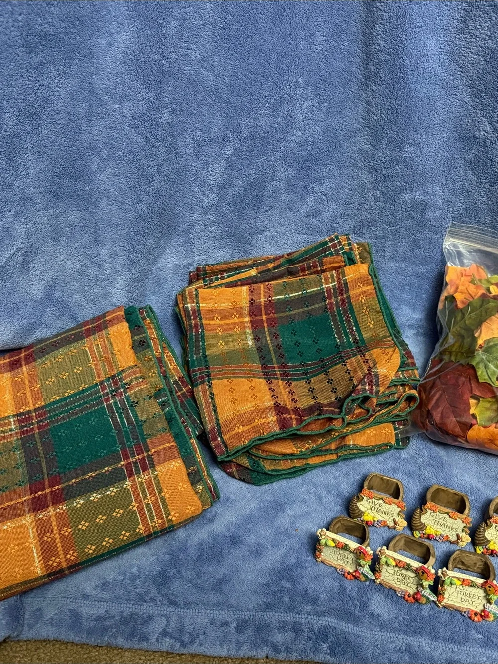 Autumn Fall Plaid Tablecloth with Matching Cloth Napkins & 8 Napkin Rings
